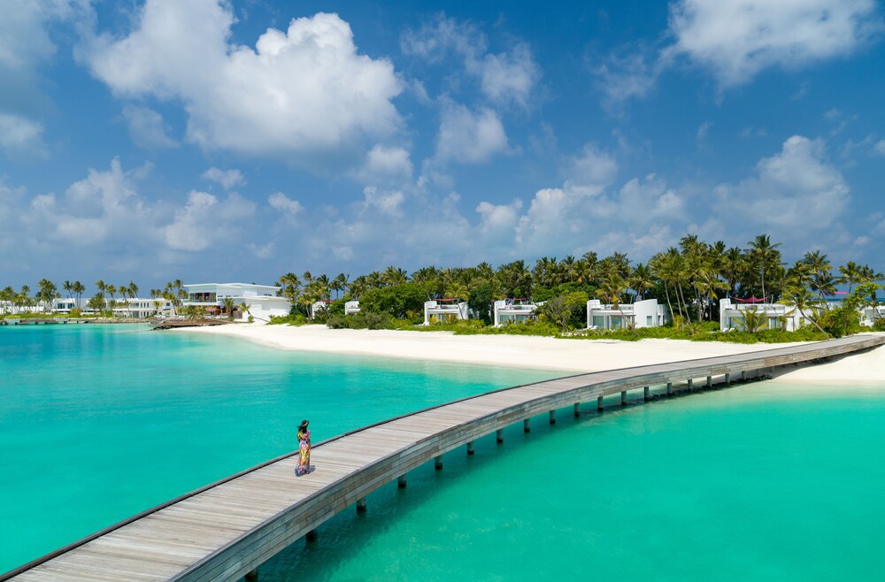 Jumeirah Olhahali Island
