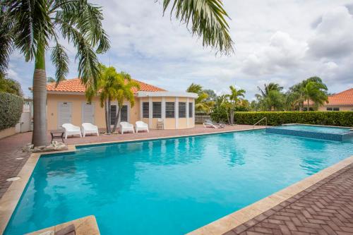 Attractive villa in resort in Willemstad, CURAÇAO