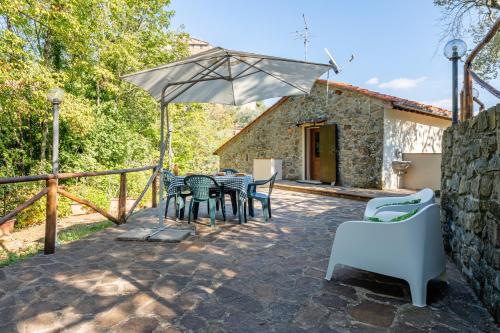 Il Colletto Romantic Stonehouse — Pescia