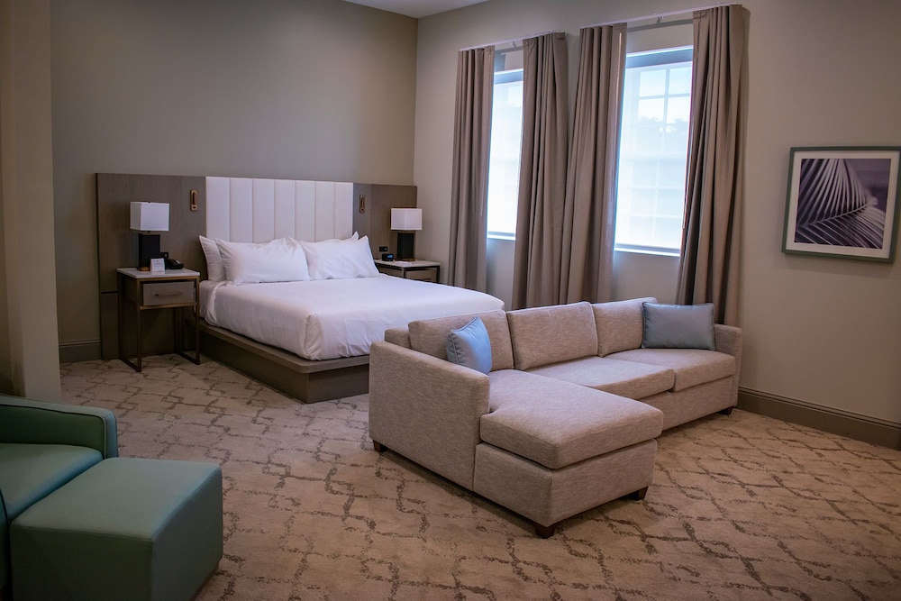 Grand Centennial Hotel - photo 9
