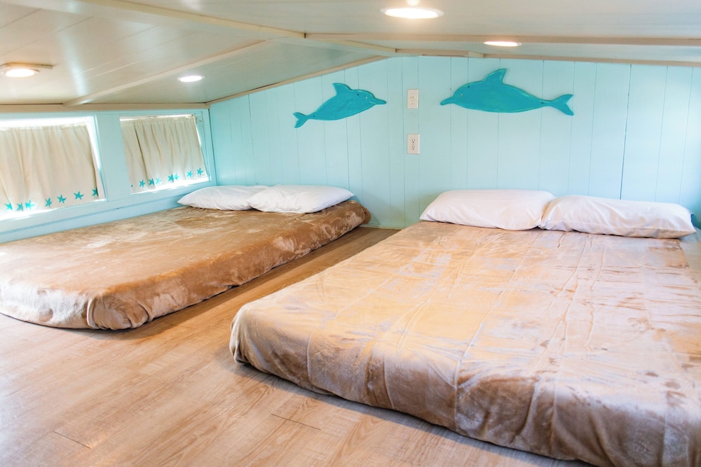 Navarre Beach Camping Resort - photo 32