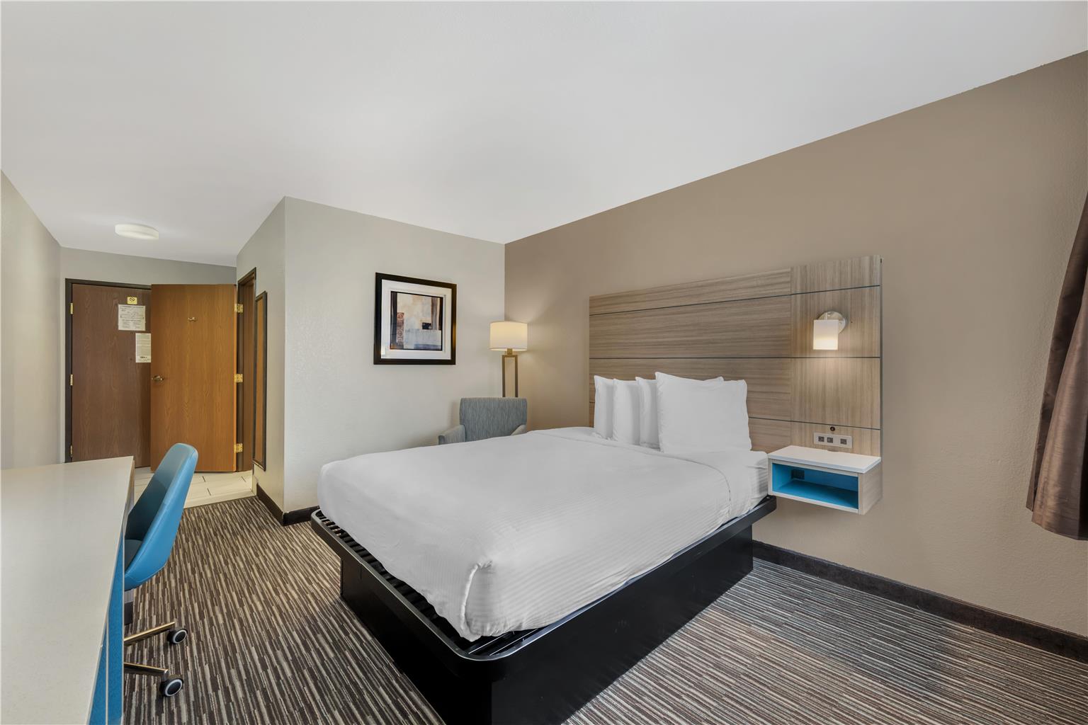 Best Western Columbus Airport - photo 23