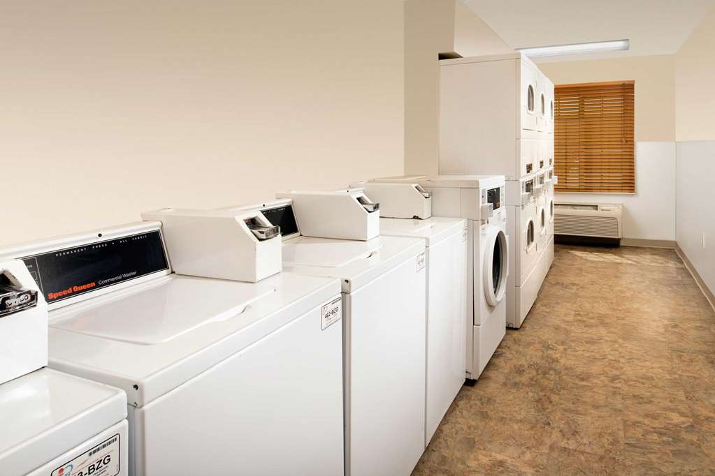 WoodSpring Suites Midland - photo 19