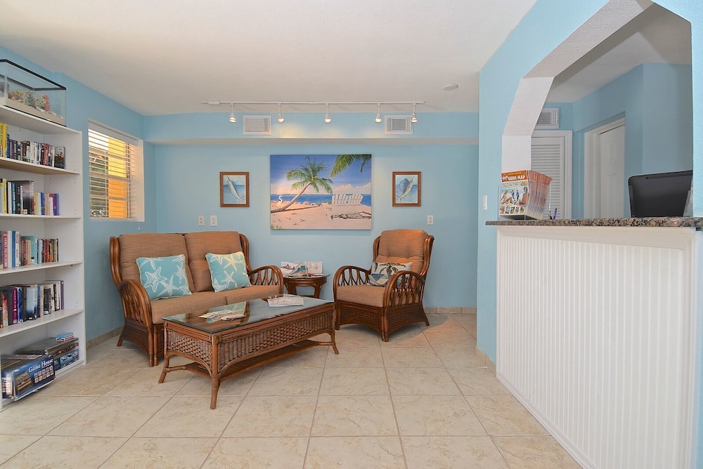 A Beach Retreat - photo 2