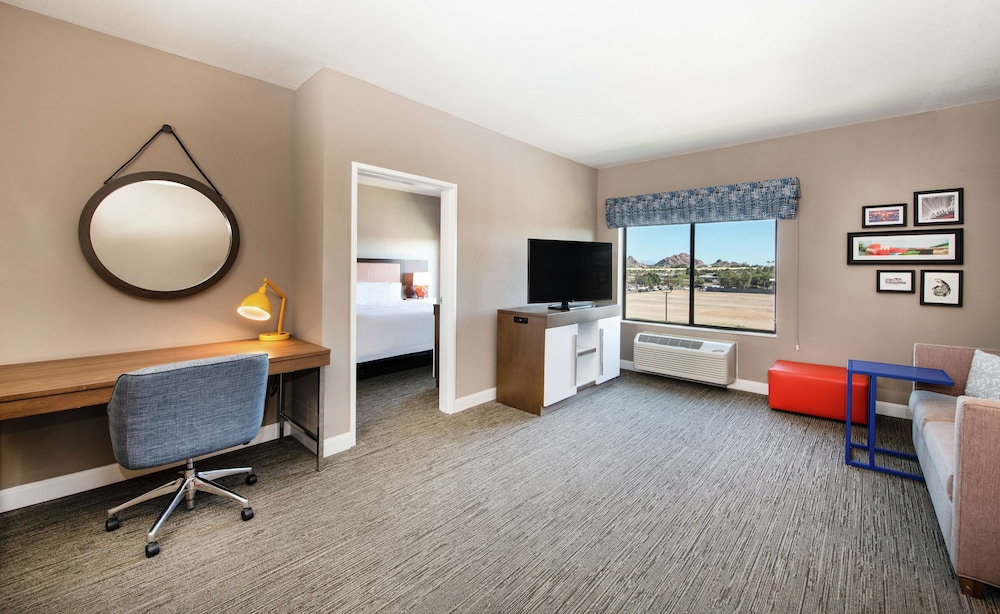 Hampton Inn Phoenix Airport North - photo 23