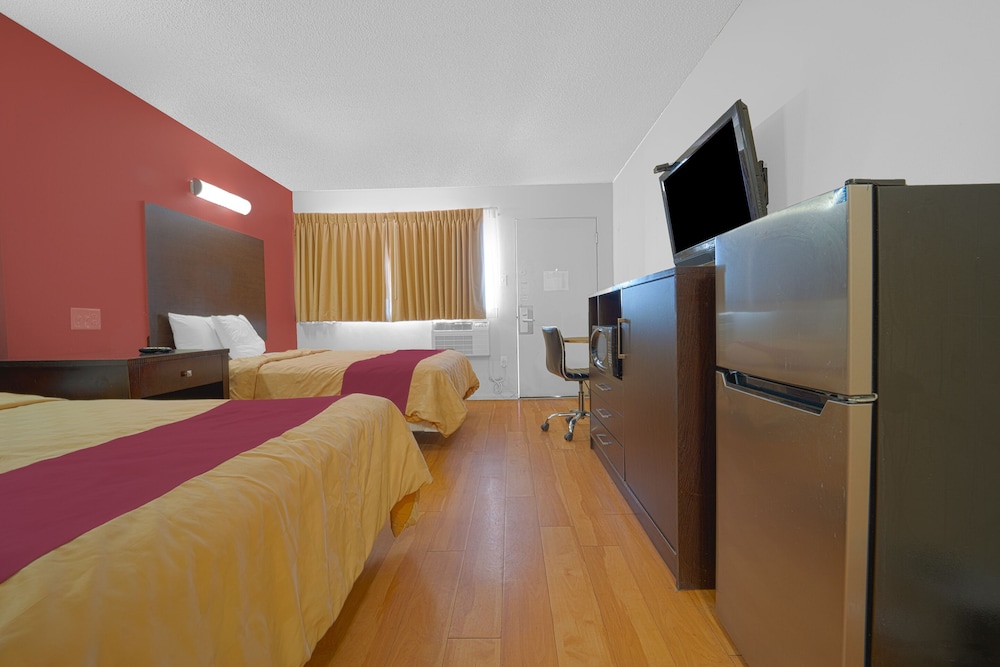 Mojave Hotel - photo 14