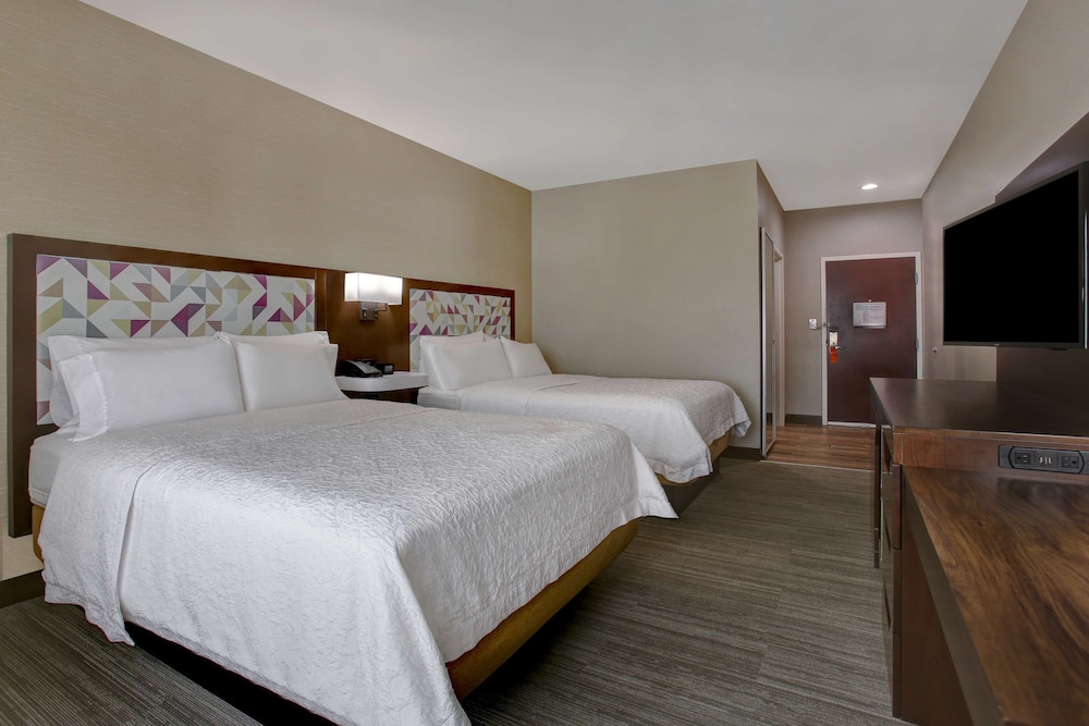 Hampton Inn & Suites Dallas DeSoto - photo 20