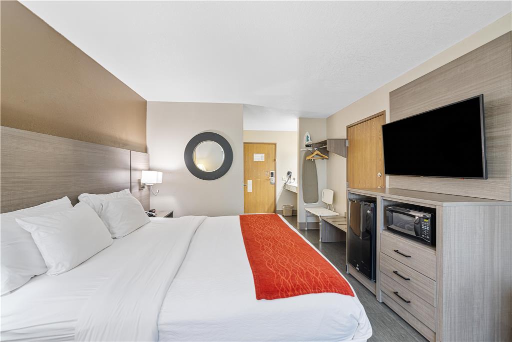 SureStay Plus Hotel by Best Western Kearney Liberty North - photo 10