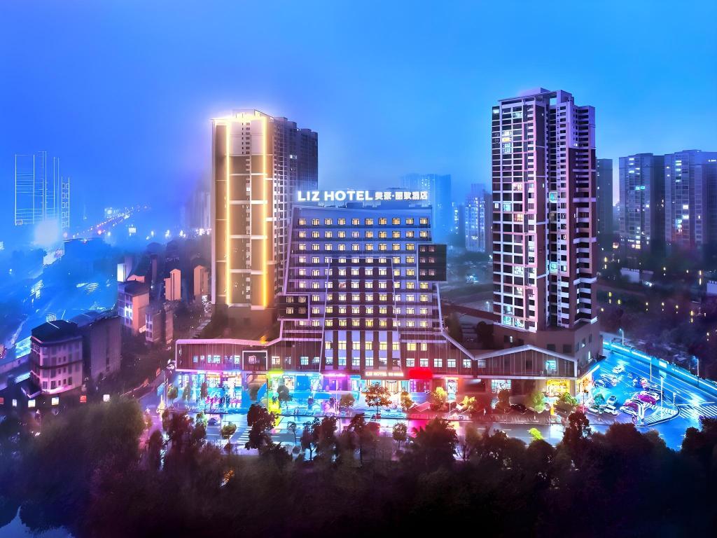 Mehood Lestie Lingui Wanda Plaza Liangjiang Airport in Guilin, People's Republic of China