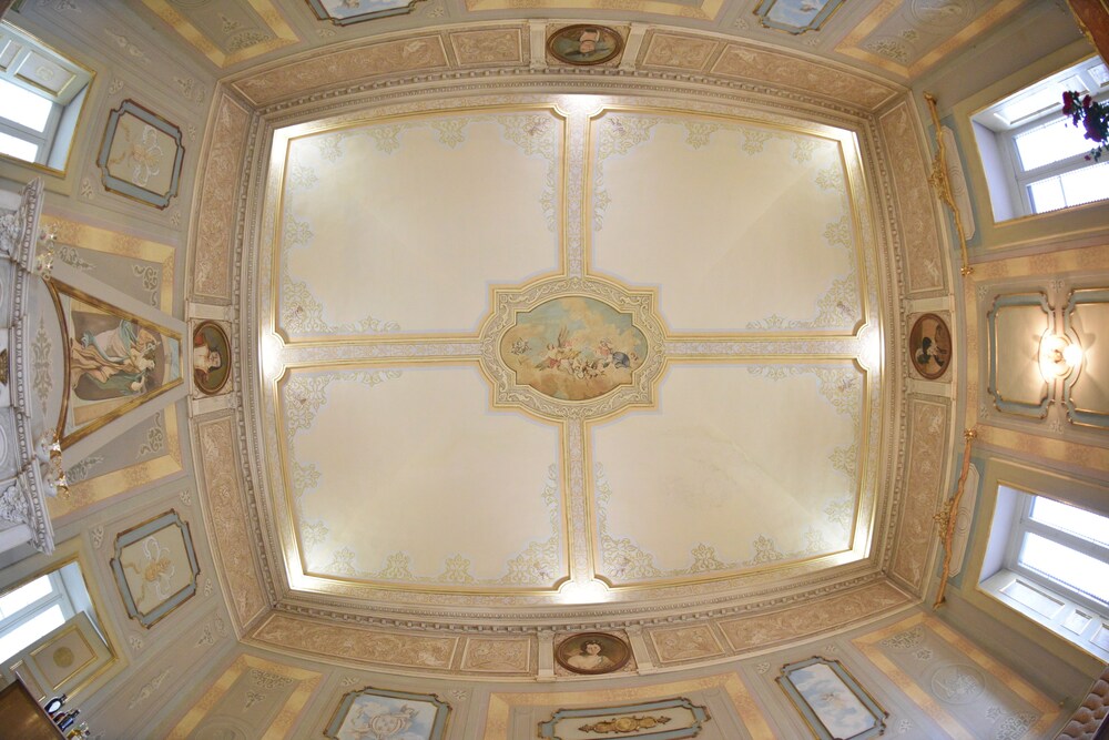 Palazzo De Castro — Squinzano — photo 5