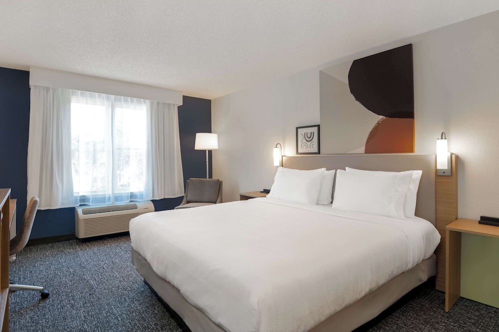 Spark by Hilton Summerville - photo 14