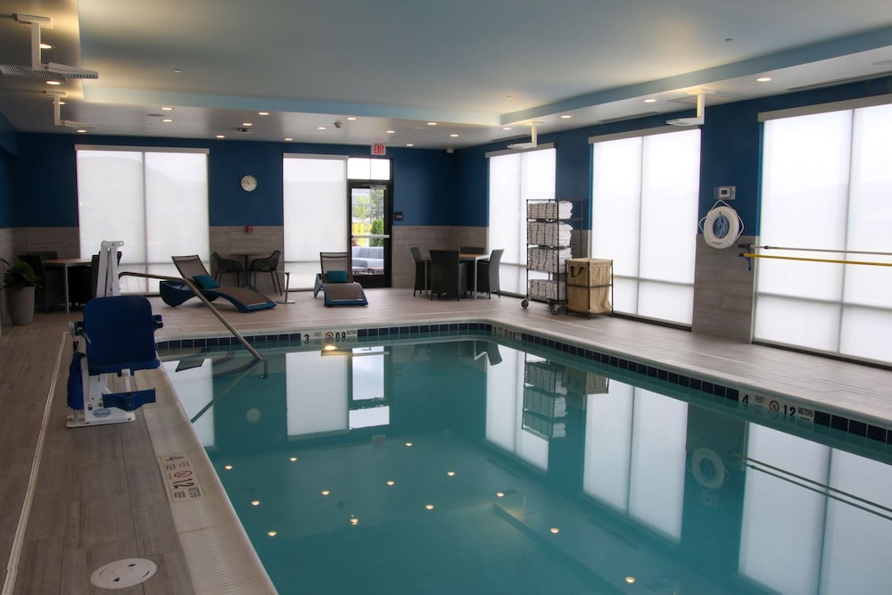 Hampton Inn & Suites Olean - photo 53