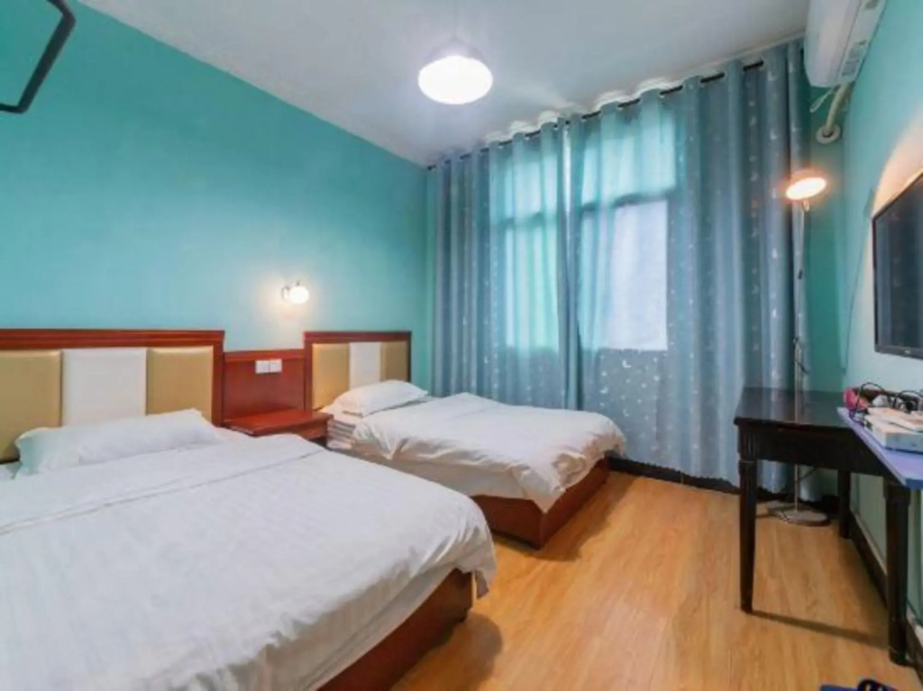 Euston Hot Spring Hotel - last minute hotel in Xi'an