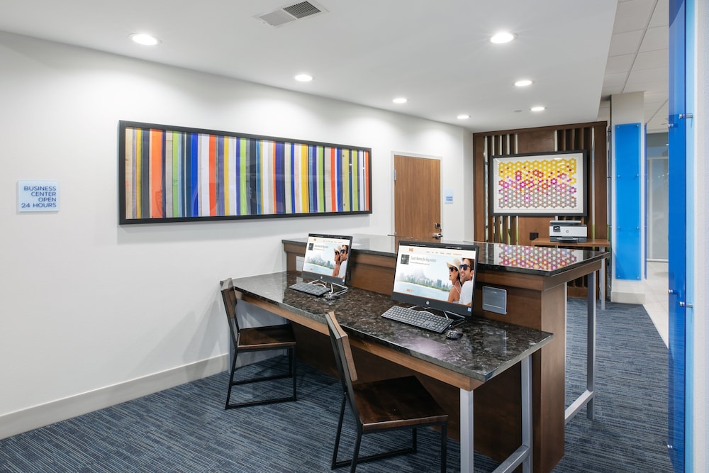 Holiday Inn Express & Suites Purcell by IHG - photo 20