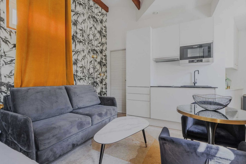 Charming Studio 2P Courcelles - carbon neutral hotel in Paris