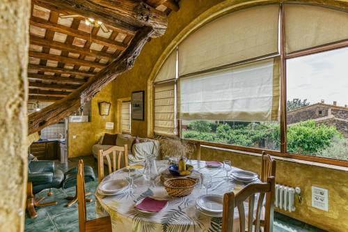 El Mirador Rural de Can Gat Vell - carbon neutral hotel in Unknown City