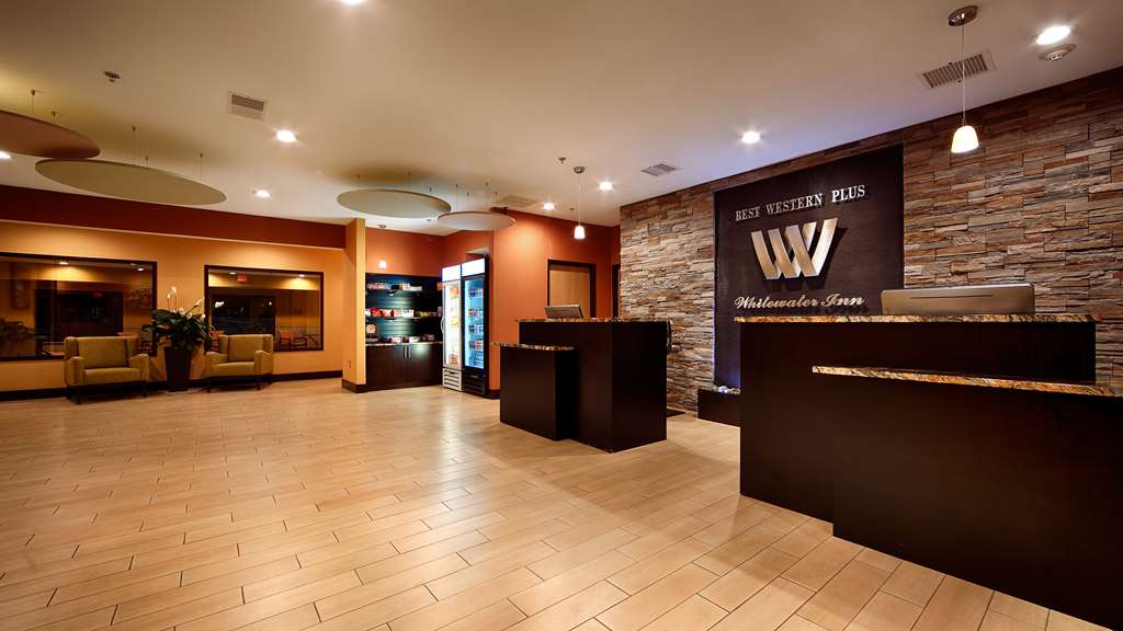 Best Western Plus Whitewater Inn - photo 11