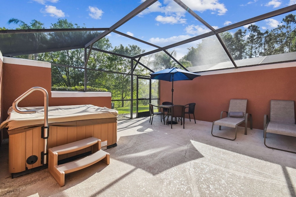 2 Suítes c Jacuzzi 10min da Disney — 4-Star Luxury Hotel in Kissimmee, United States