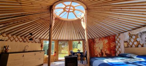Yurt - carbon neutral hotel in Liempde