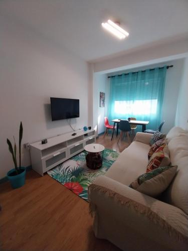 Actualizado 2024 Casco Vello 7 Minutos Wifi in Vigo, Spain