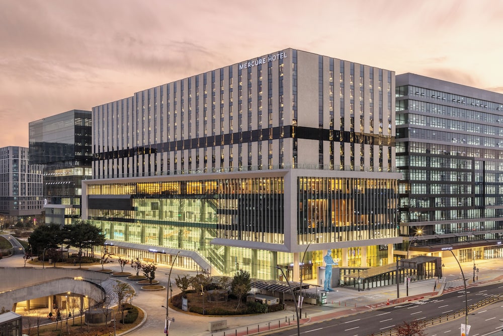 Mercure Ambassador Seoul Magok — 4-Star Luxury Hotel in Seoul, South Korea