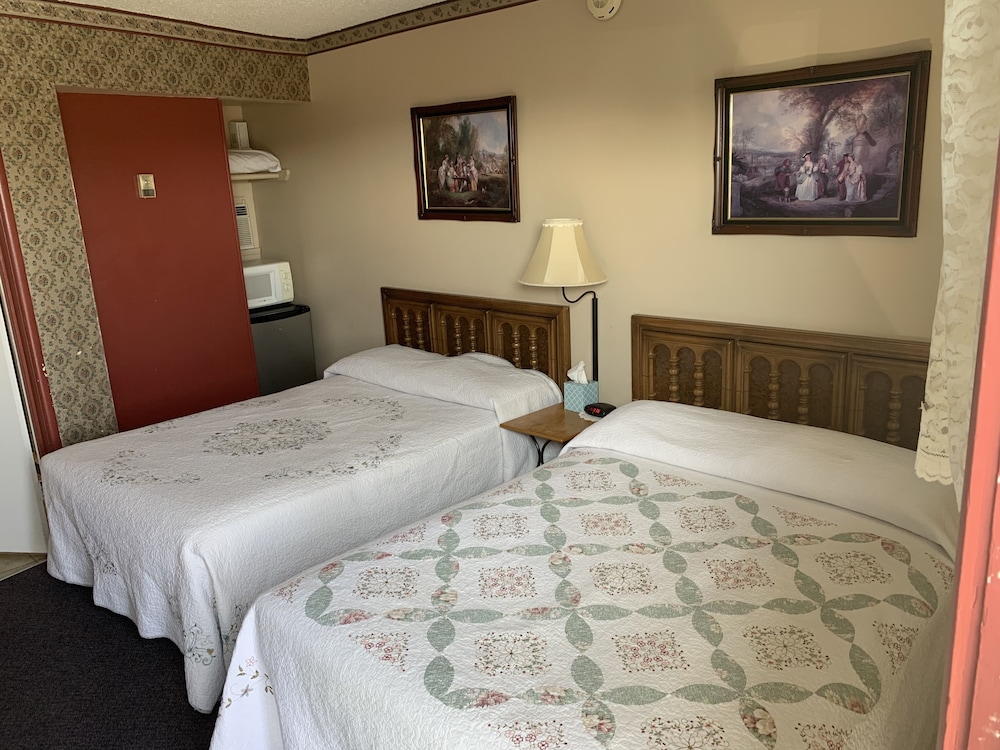 Sugarloaf Mountain Motel - photo 14