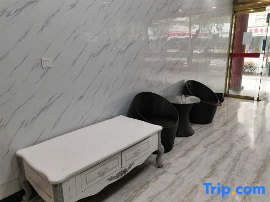 Cixi Yanyan Hotel in Xushan, People's Republic of China