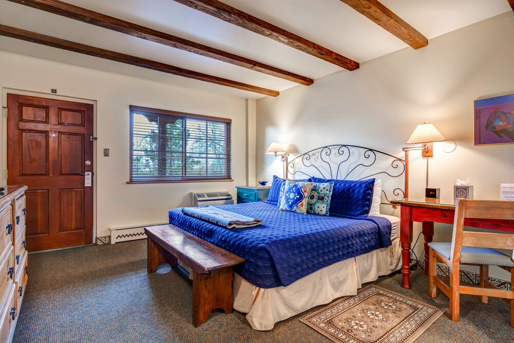 Santa Fe Motel & Inn - photo 7