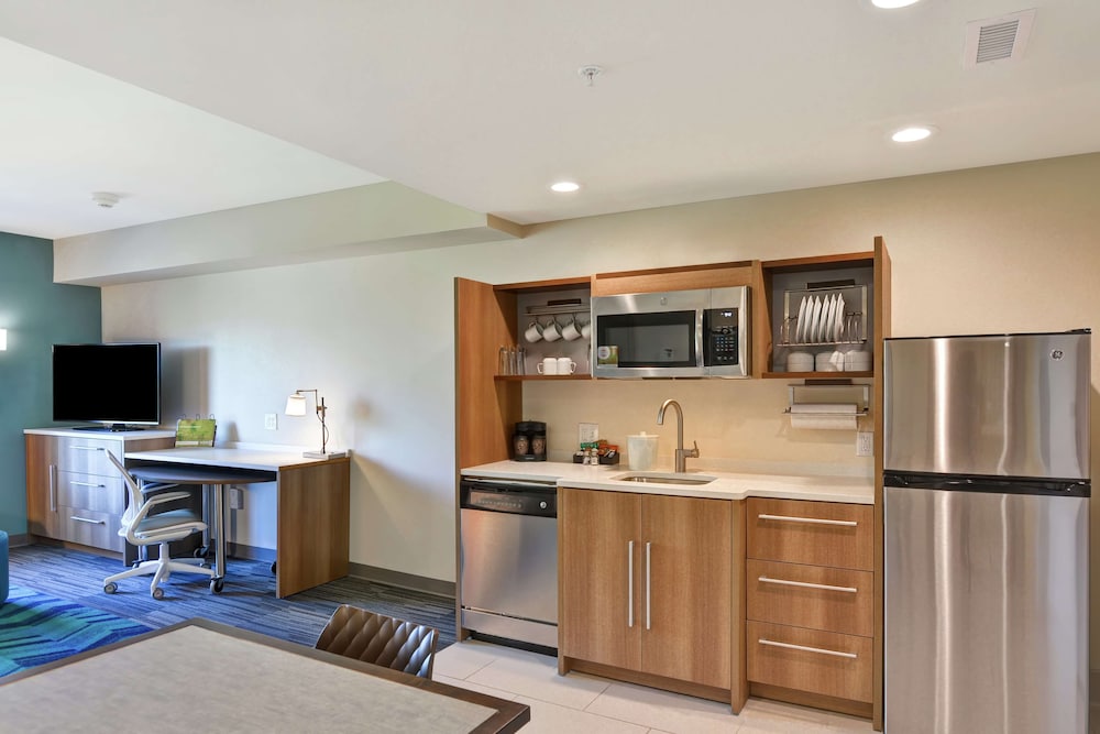Home2 Suites by Hilton Dayton Vandalia - photo 9