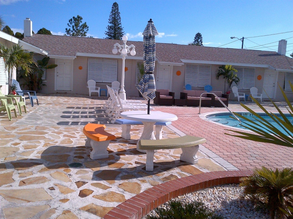 The Bungalows - photo 39