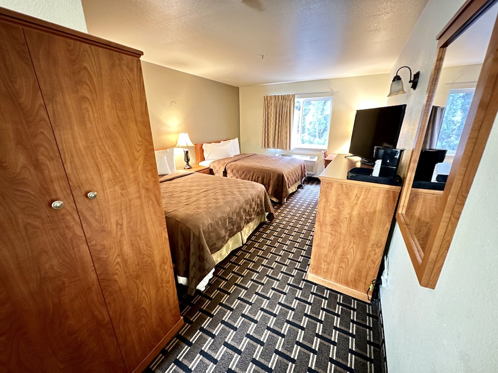 FairBridge Inn & Suites Kellogg - photo 15