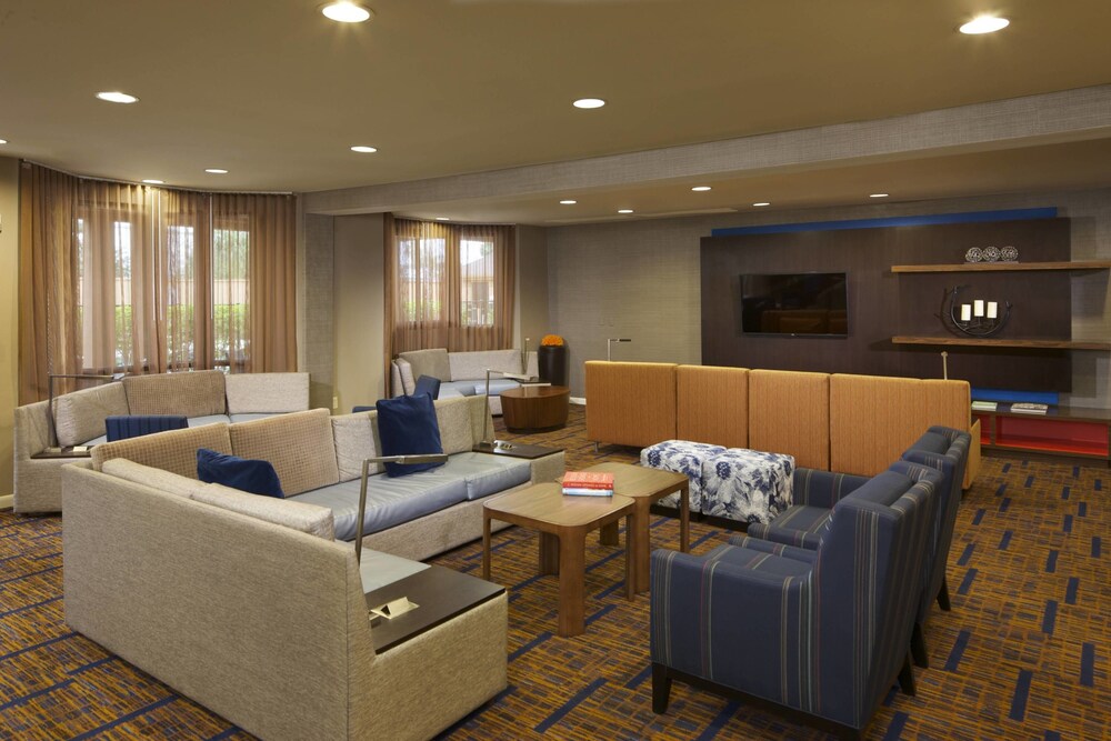 Courtyard By Marriott Brownsville — Brownsville