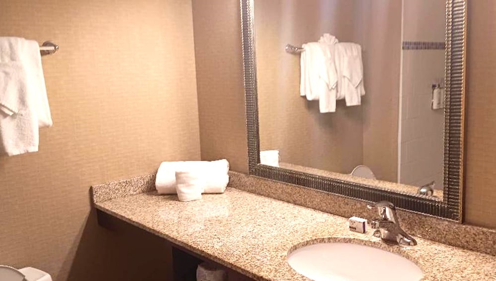 Holiday Inn Express Philadelphia Penns Landing by IHG - photo 15
