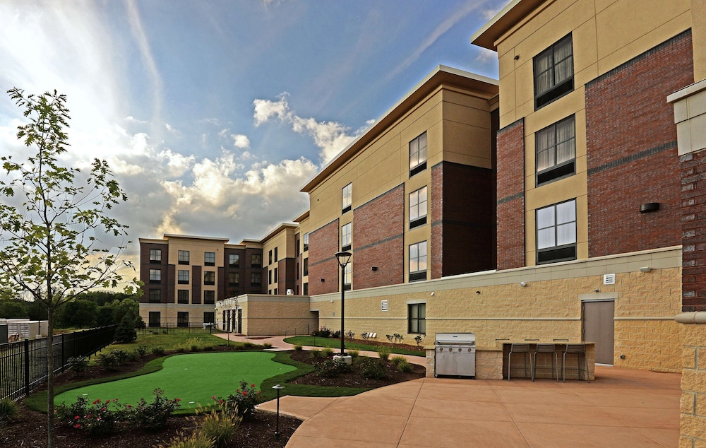 Homewood Suites By Hilton Cincinnati Mason - photo 60