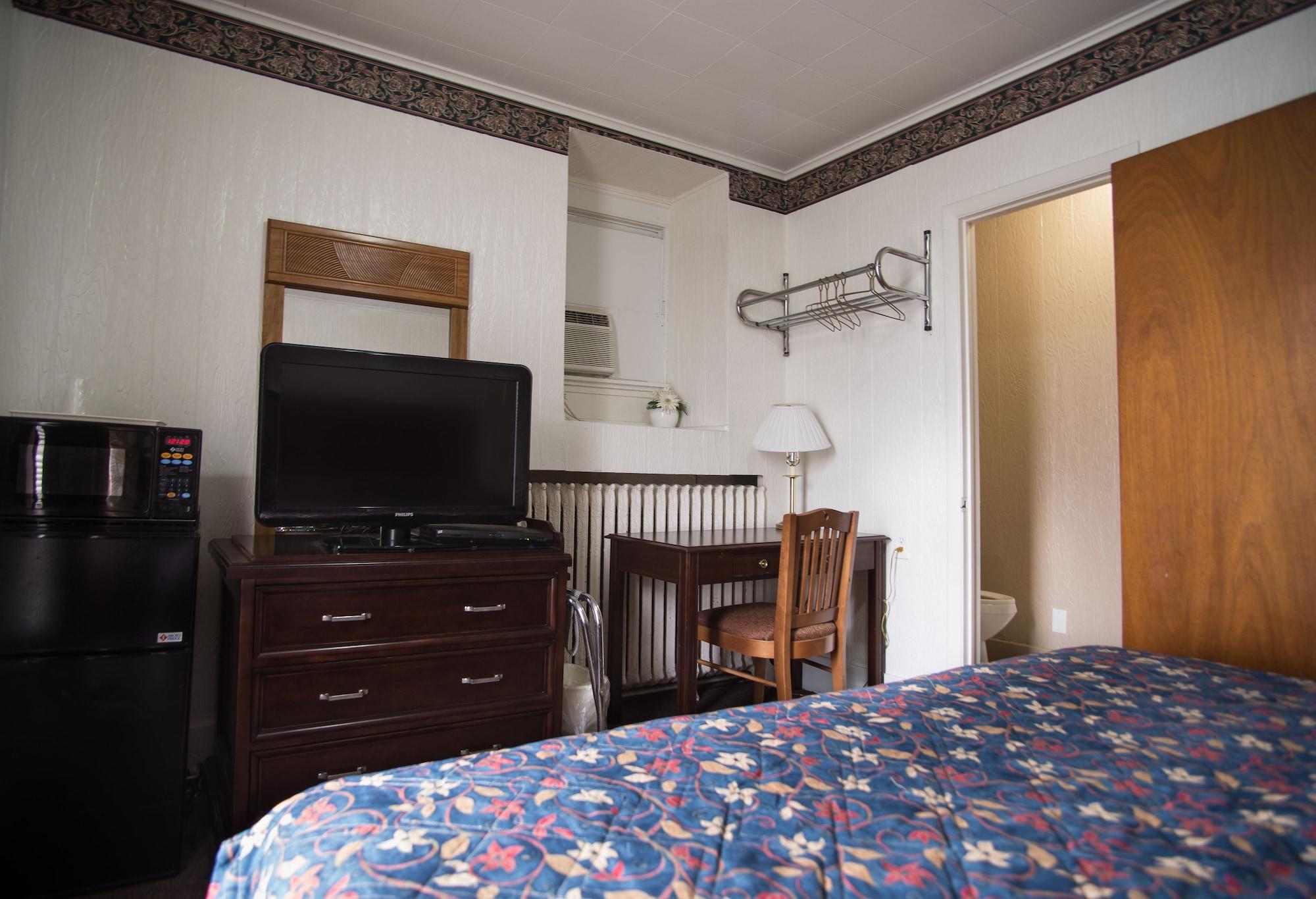 Rosemount Motel - photo 23