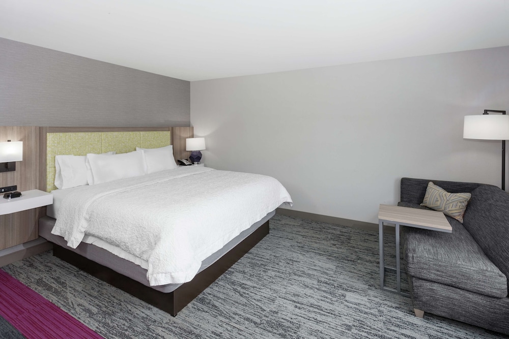 Hampton Inn & Suites Rocky Hill Hartford South - photo 30