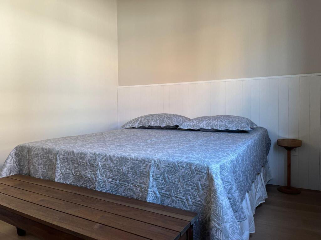 Casa aconchegante com 04 dormitórios
