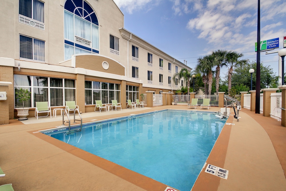 Holiday Inn Express Hotel & Suites Jacksonville South I 295 by IHG - photo 20