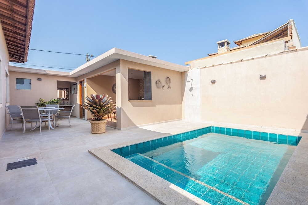 Bz74 Casa piscina e churrasqueira priv — 4-Star Luxury Hotel in Armacao De Buzios, Brasil