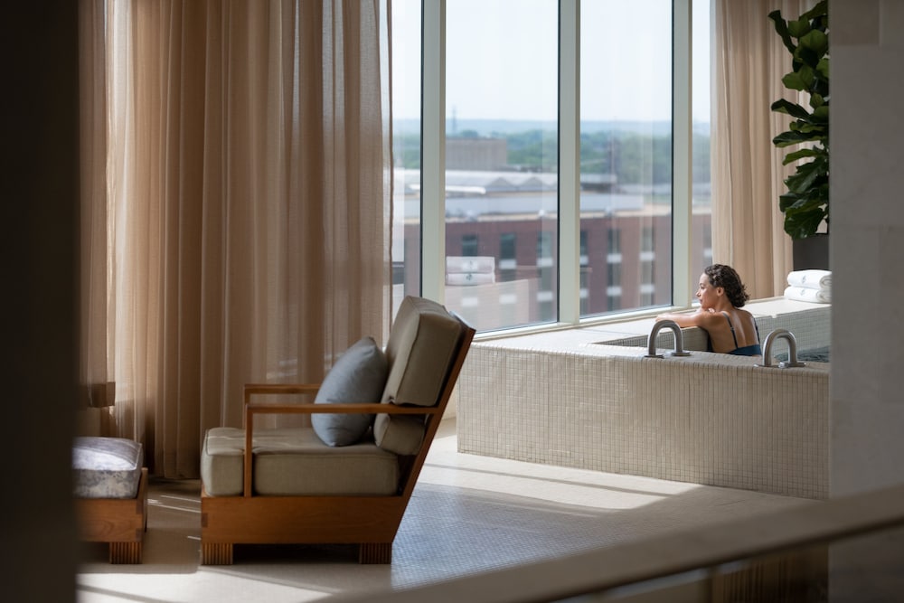 Four Seasons Hotel St Louis - photo 38
