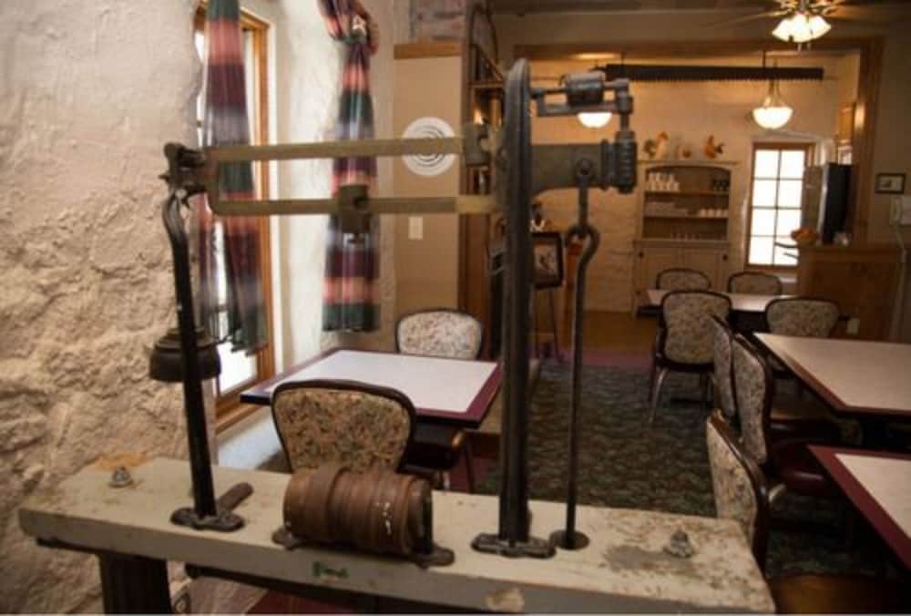 Stone Mill Hotel & Suites - photo 106