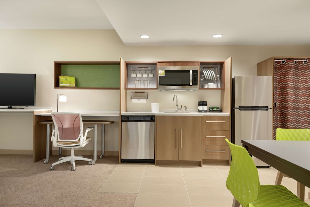 Home2 Suites by Hilton Greece Rochester - photo 25