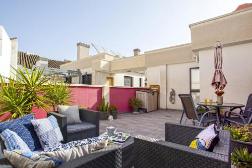 MalagaSunApts Romantic Private Terrace&Shared Pool — Malaga — photo 2
