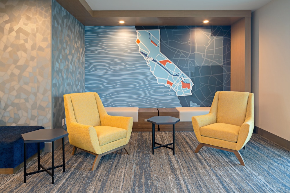 Holiday Inn Express and Suites Hollister by IHG - photo 61