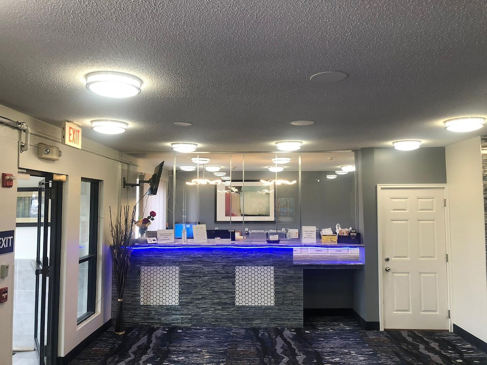 Coratel Inn & Suites By Jasper Northfield - photo 19