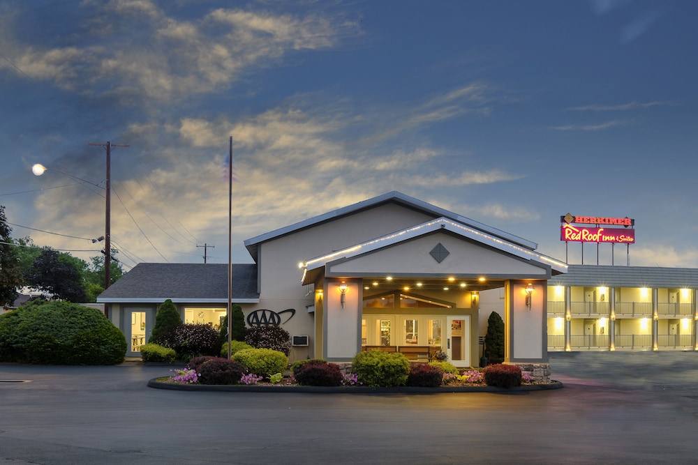 Red Roof Inn & Suites Herkimer - photo 50