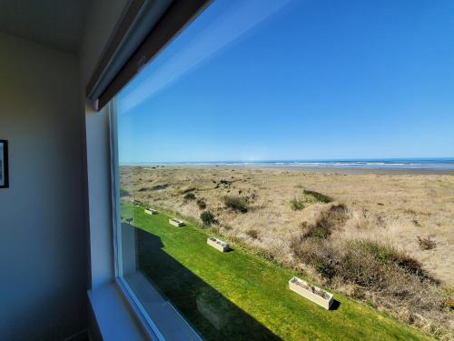 Moonstone Beach Motel - photo 28