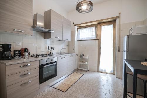 Amber House N.5 Incantevole accogliente luminosa — 4-Star Luxury Hotel in Rome, Italy