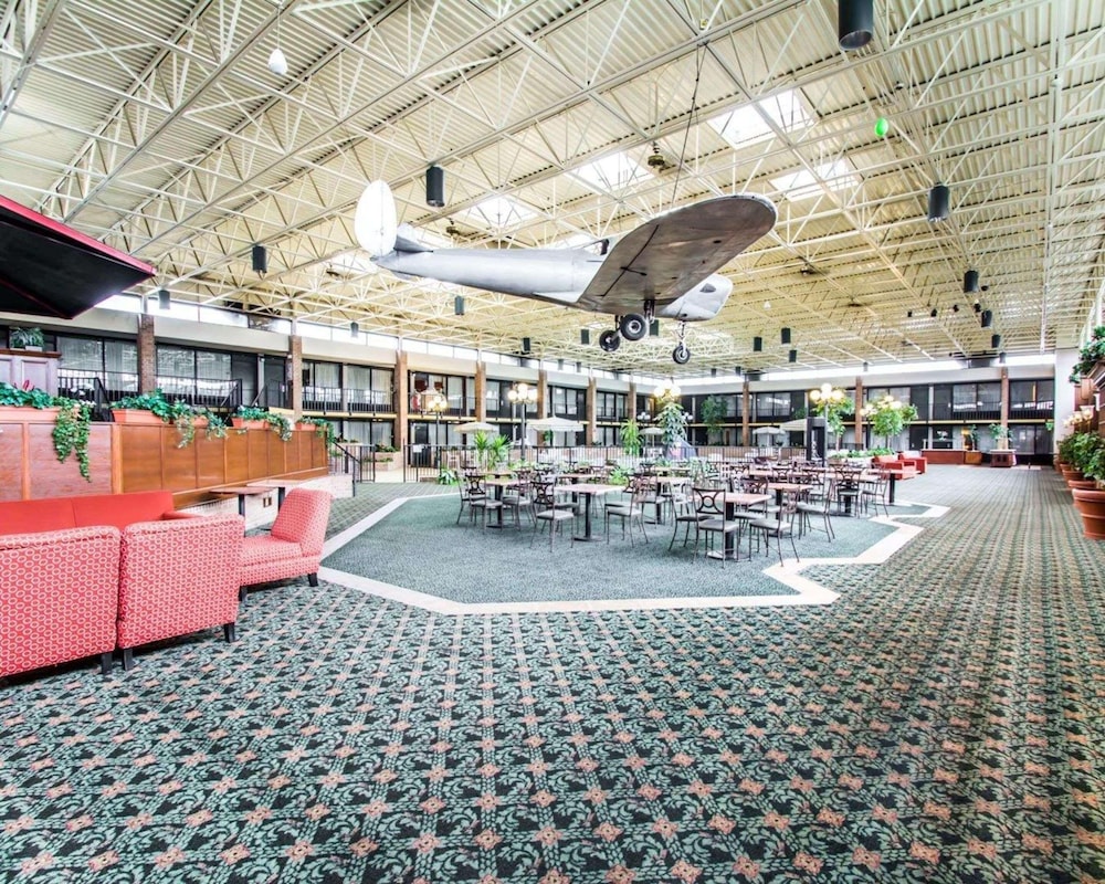 Stayable Jacksonville West - photo 4