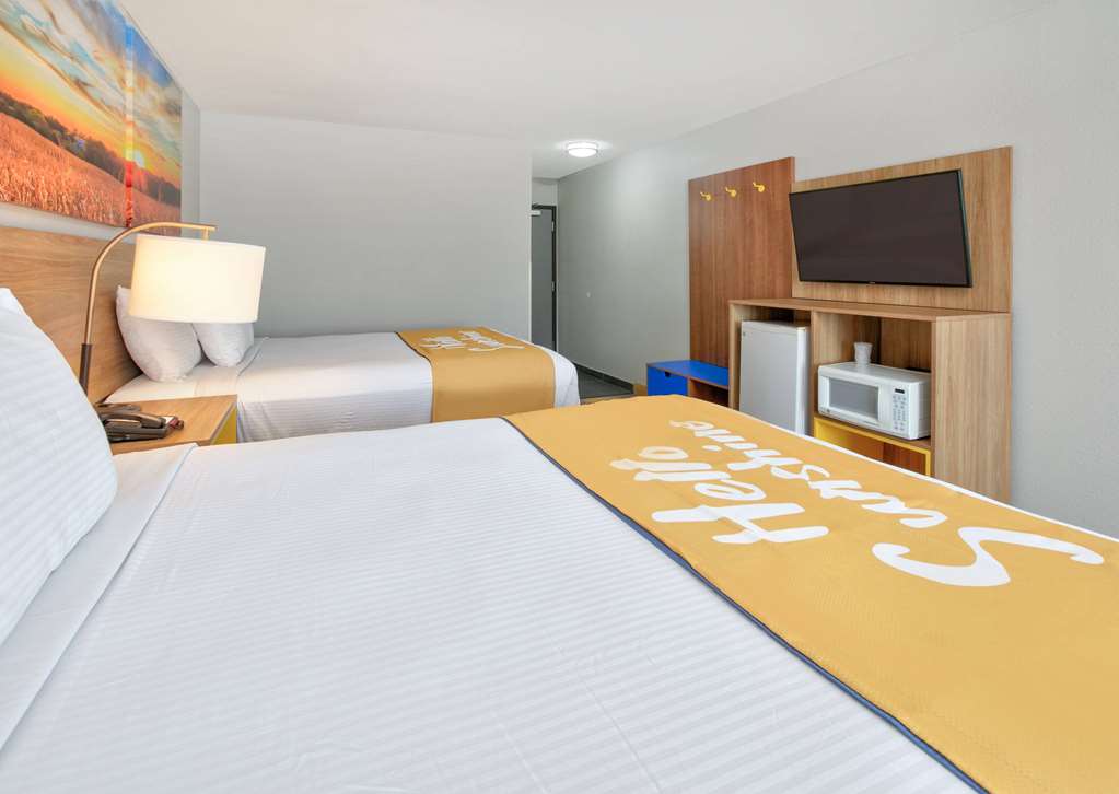 Days Inn by Wyndham Tunica Resorts - photo 24